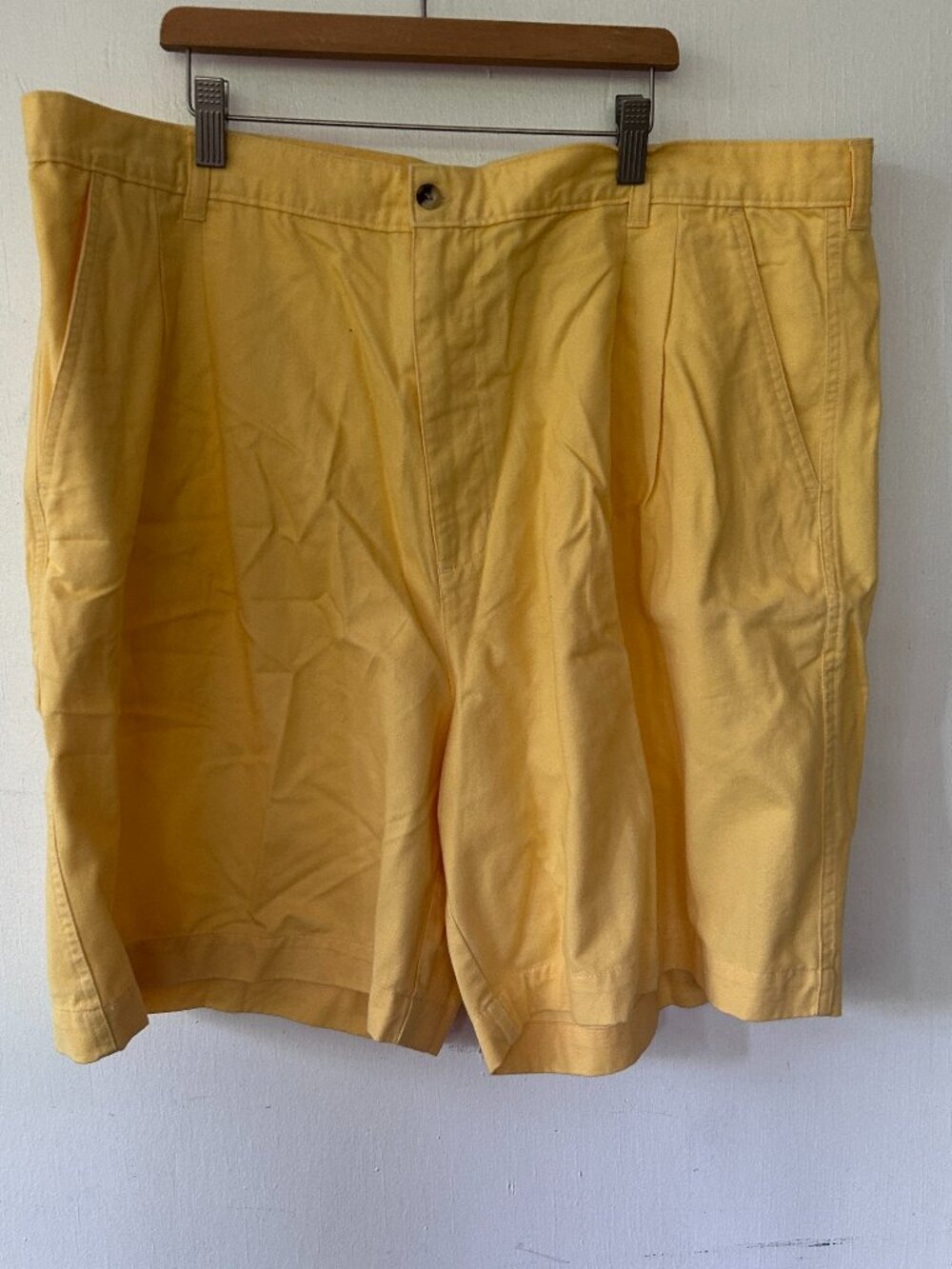 Saddlebred Butter Yellow Chino Shorts Mens 42 NEW Pockets Preppy VTG Old Money‎